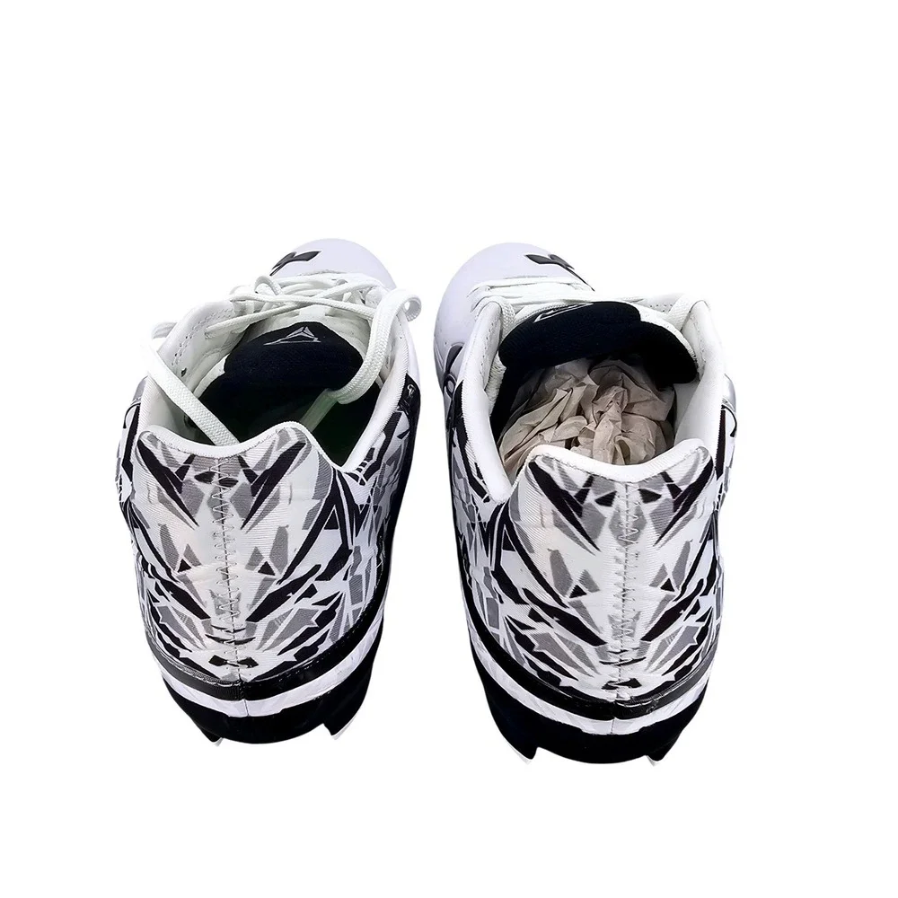Under Armour‎ Team Banshee Low MC White Black Cleats 1262223-105 Mens 12.5